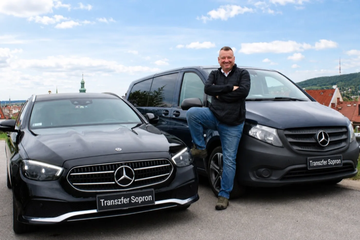 Hegedűs Gábor a Transzfer Sopron Mercedes flottájával – Sopron